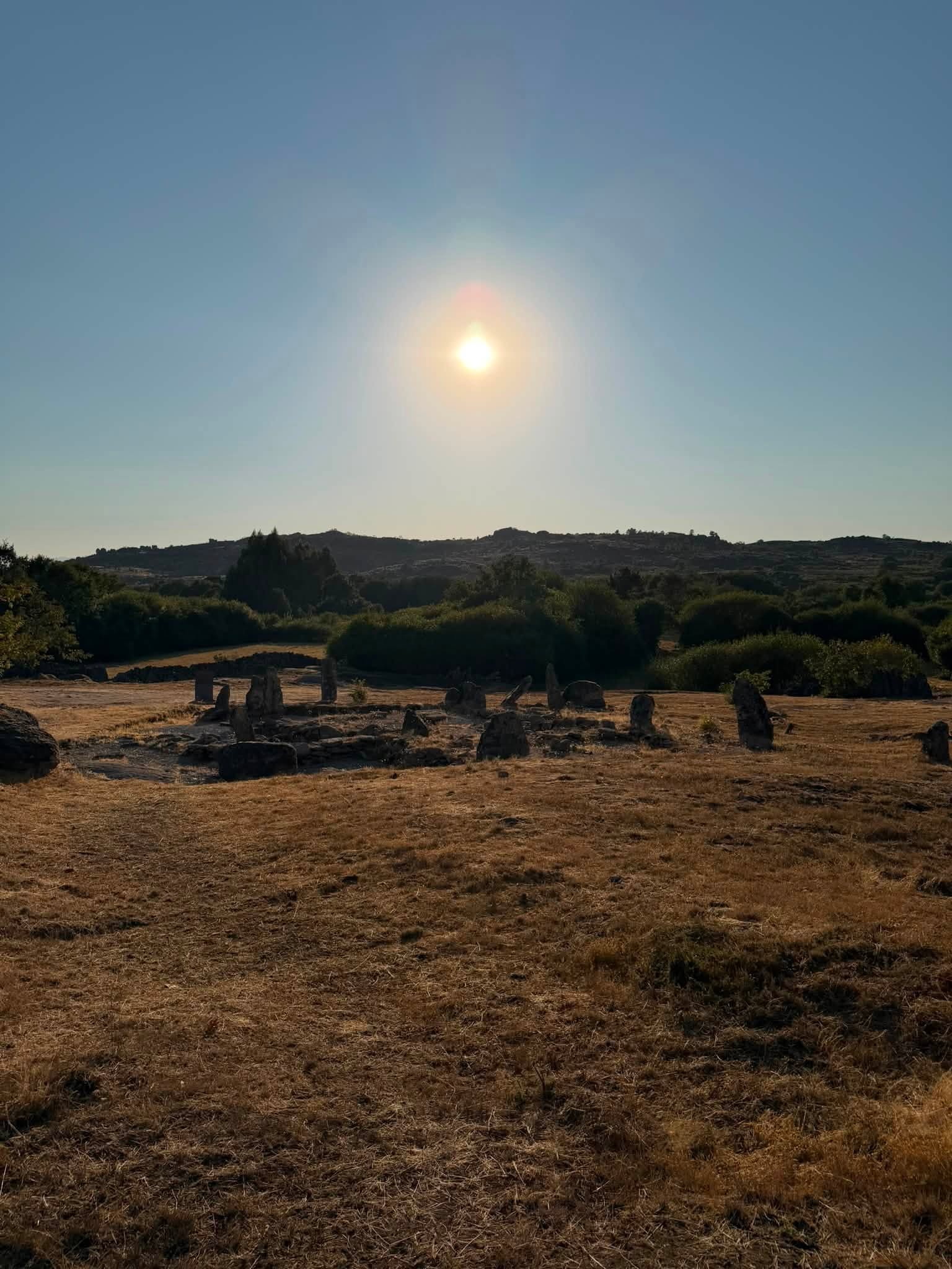 Eclipse-Solar-na-Necropole-Medieval-das-Toucas-4